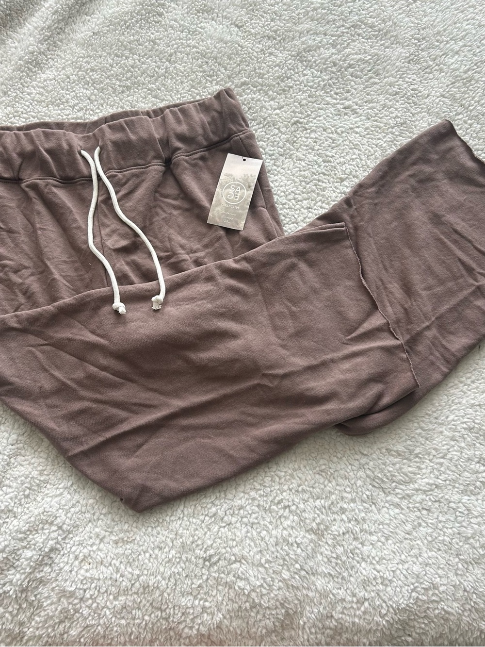 Cozy Wide-Leg Joggers in Mauve with Drawstring